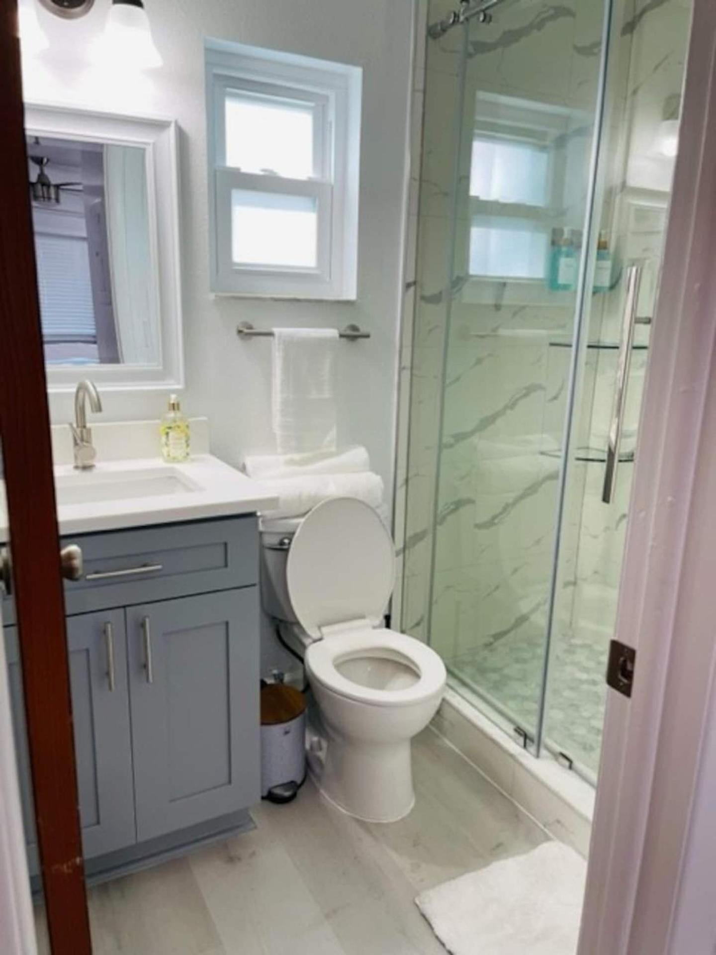Walk Everywhere! 1-Bedroom Gem In Downtown Hub New Port Richey Eksteriør bilde